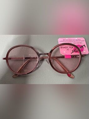 Betsey Johnson | Accessories | Betsey Johnson Red Cat  display picture 1